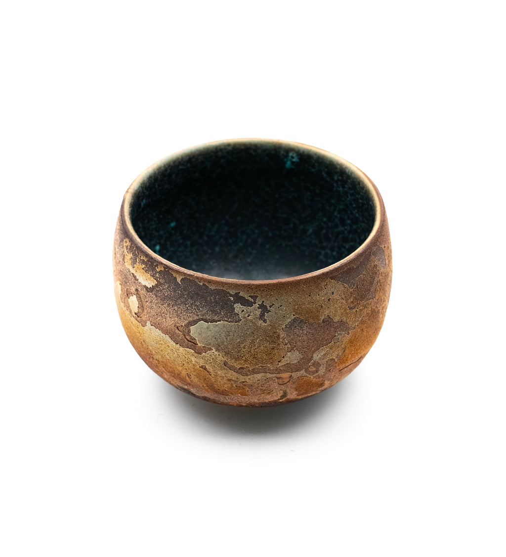 Stone Flower Beizi 045, high angle showing the interior glaze