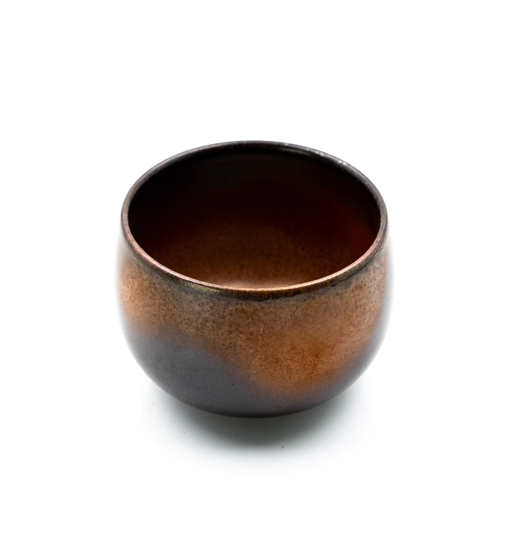 Wood Fire Beizi 046, high angle showing the interior glaze